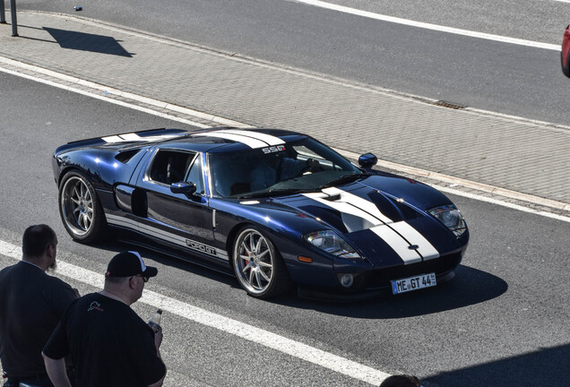 Ford GT