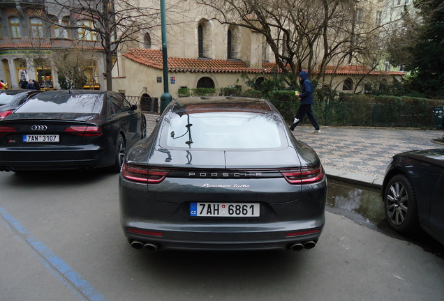 Porsche 971 Panamera Turbo