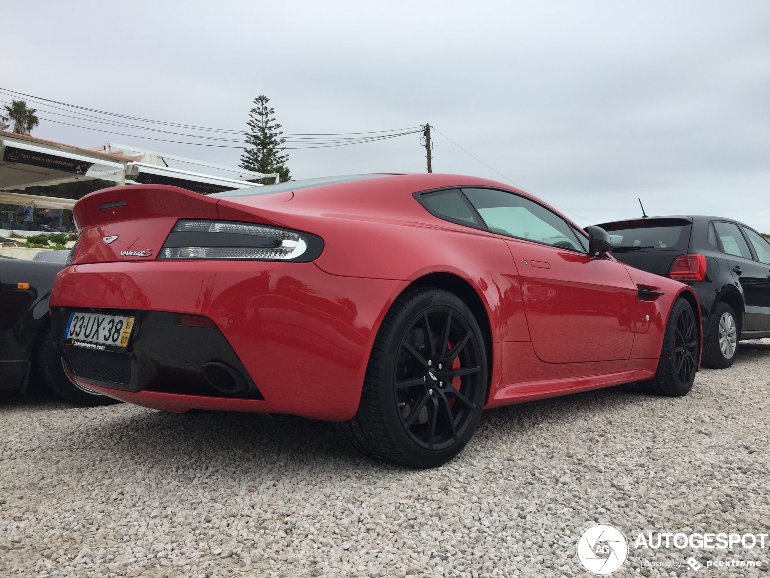 Aston Martin V12 Vantage S