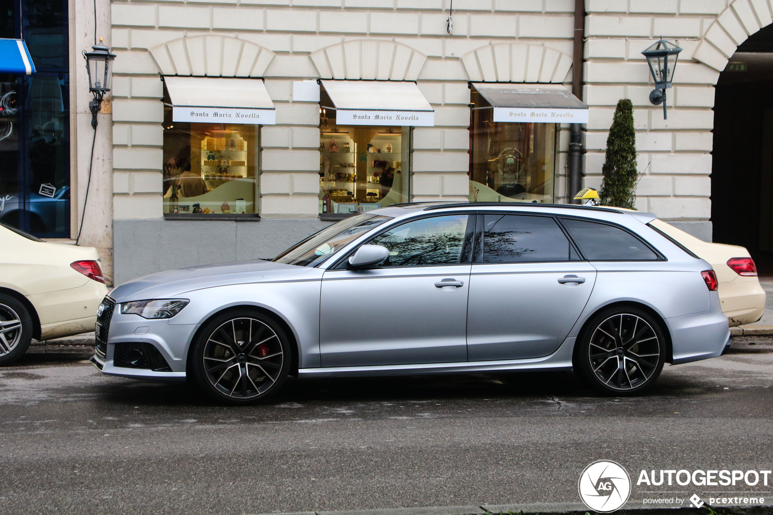 Audi RS6 Avant C7 2015