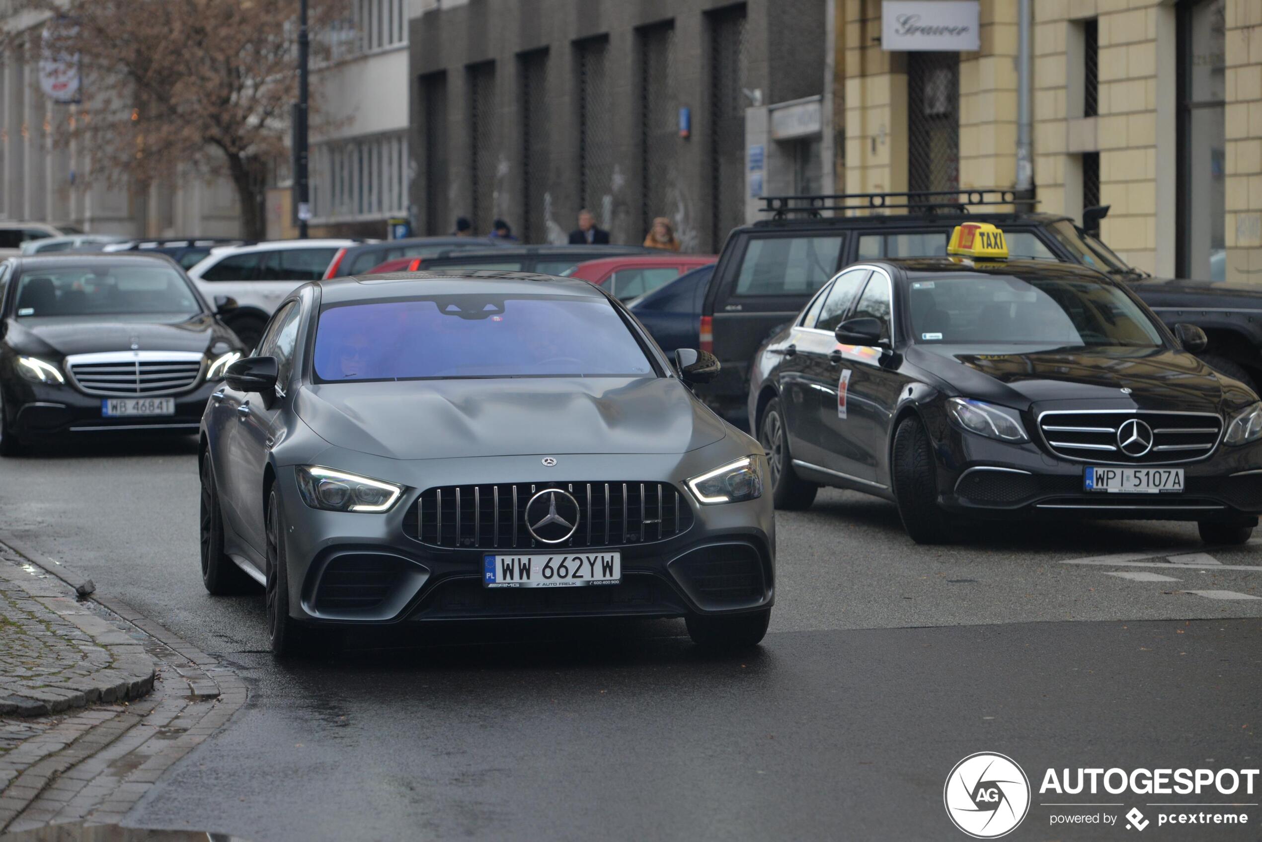 Mercedes-AMG GT 63 S X290