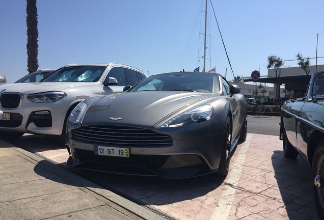 Aston Martin Vanquish Volante