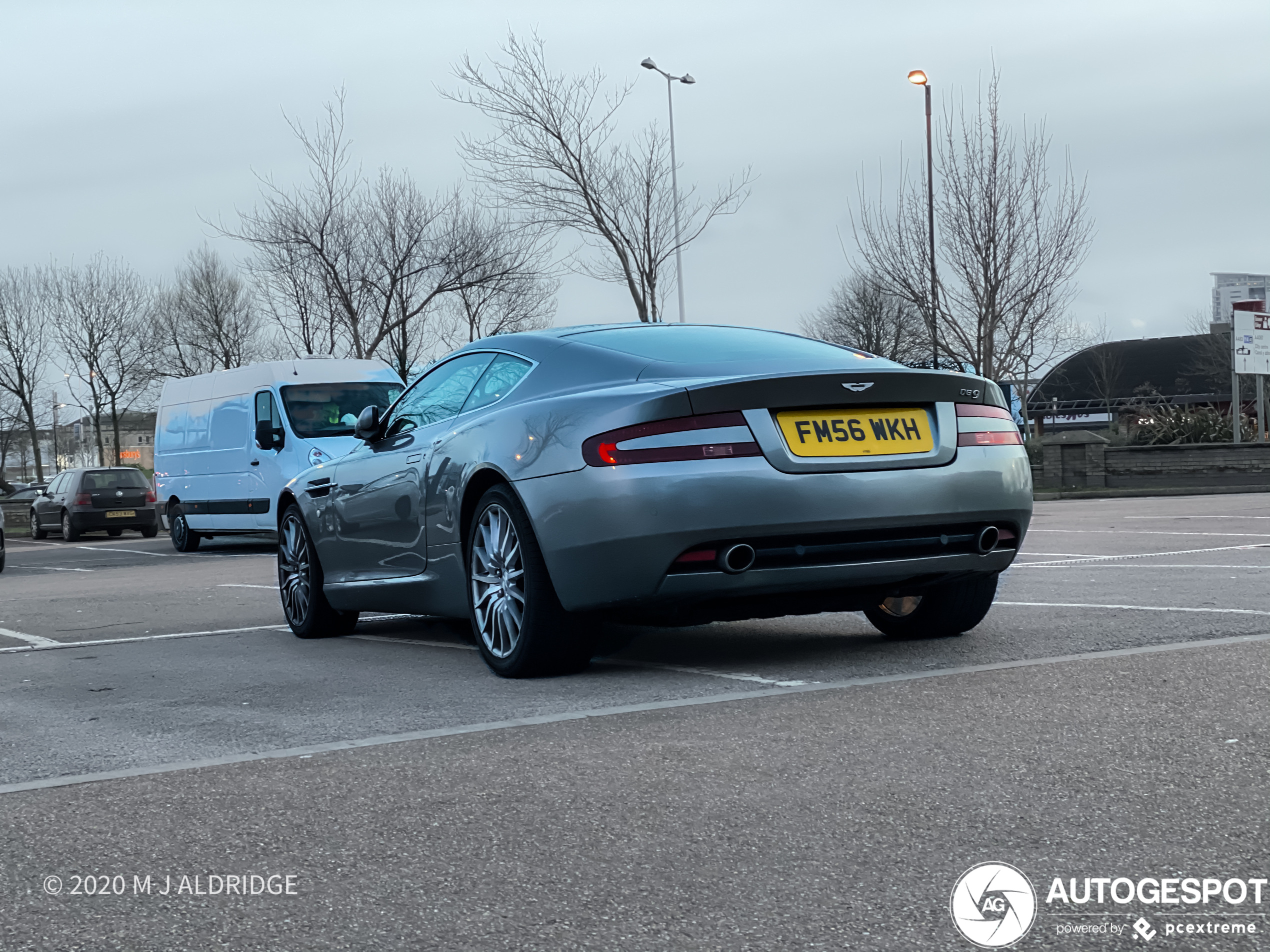 Aston Martin DB9