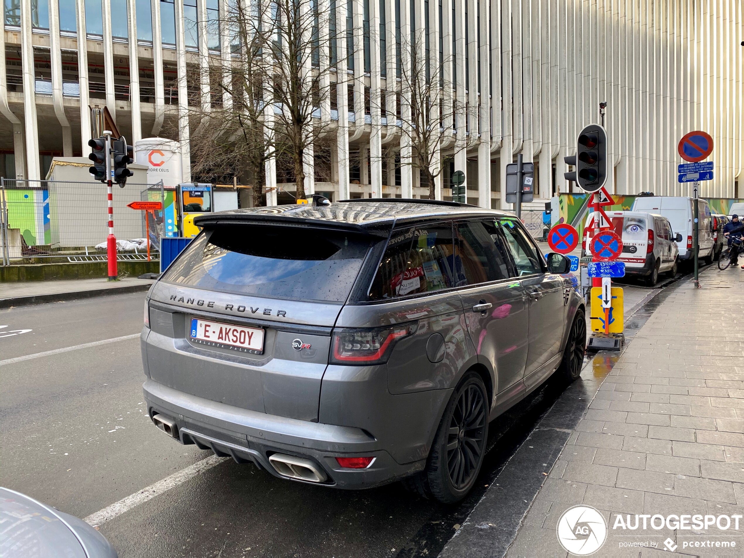 Land Rover Range Rover Sport SVR 2018