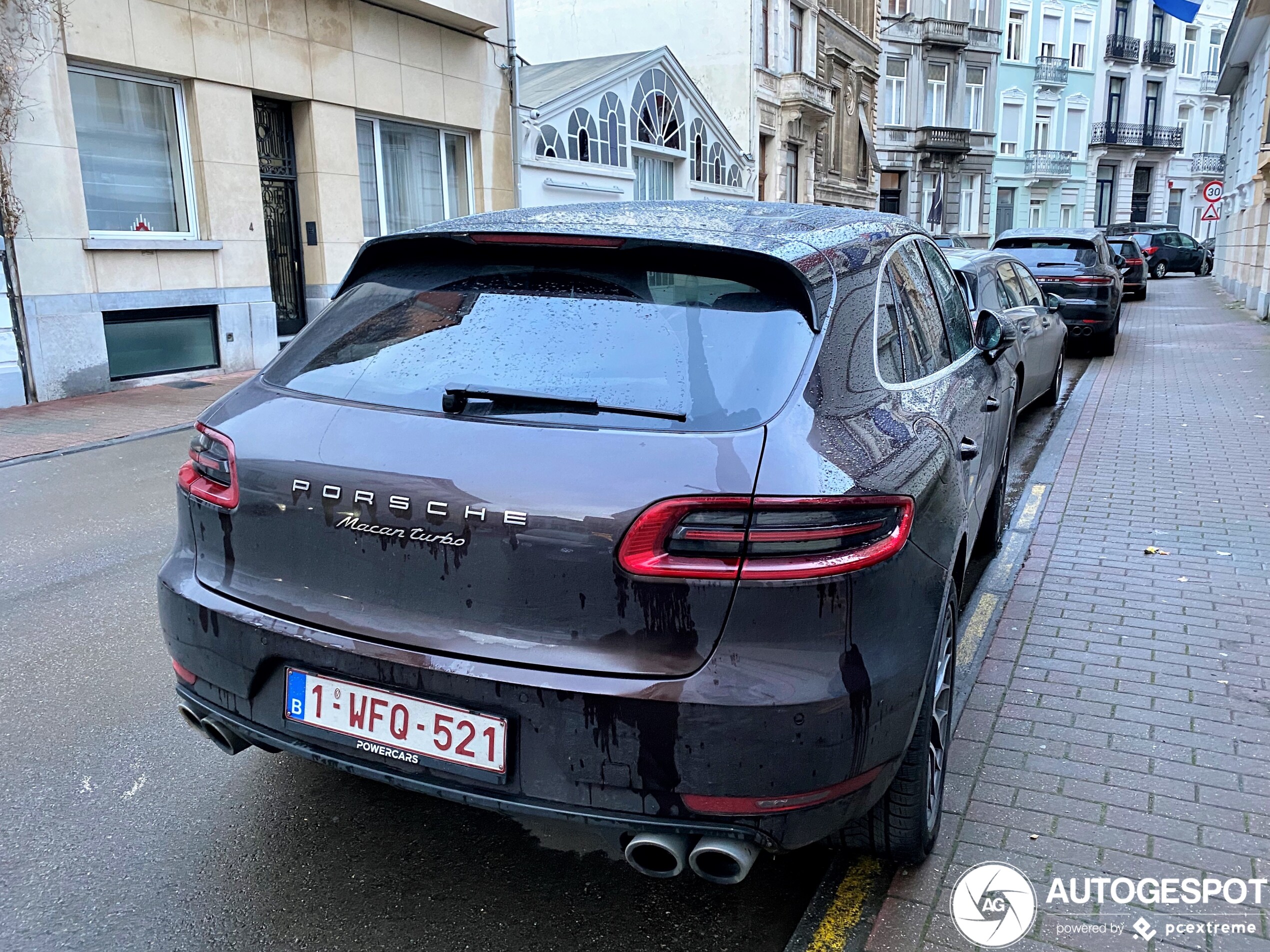 Porsche 95B Macan Turbo