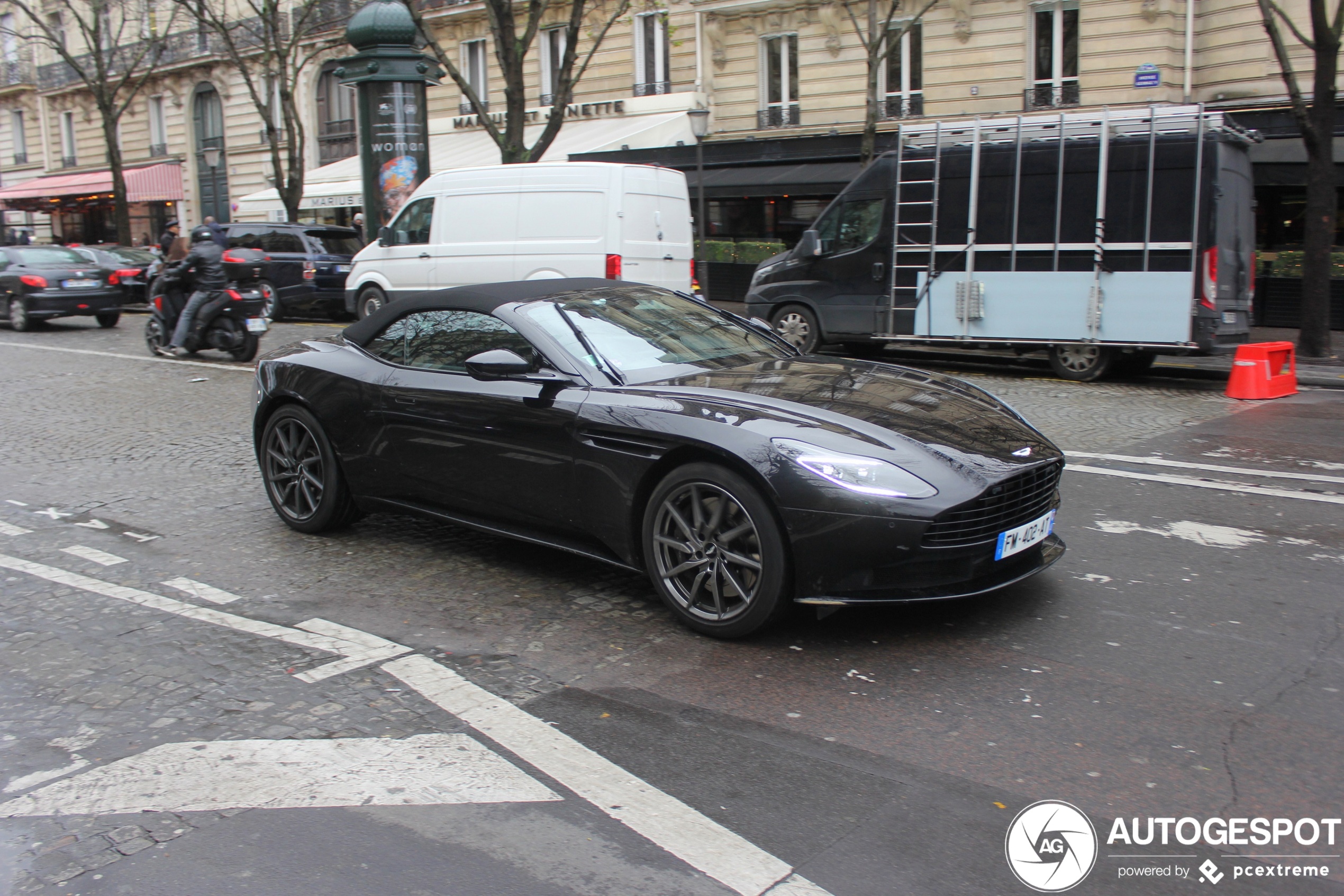 Aston Martin DB11 V8 Volante