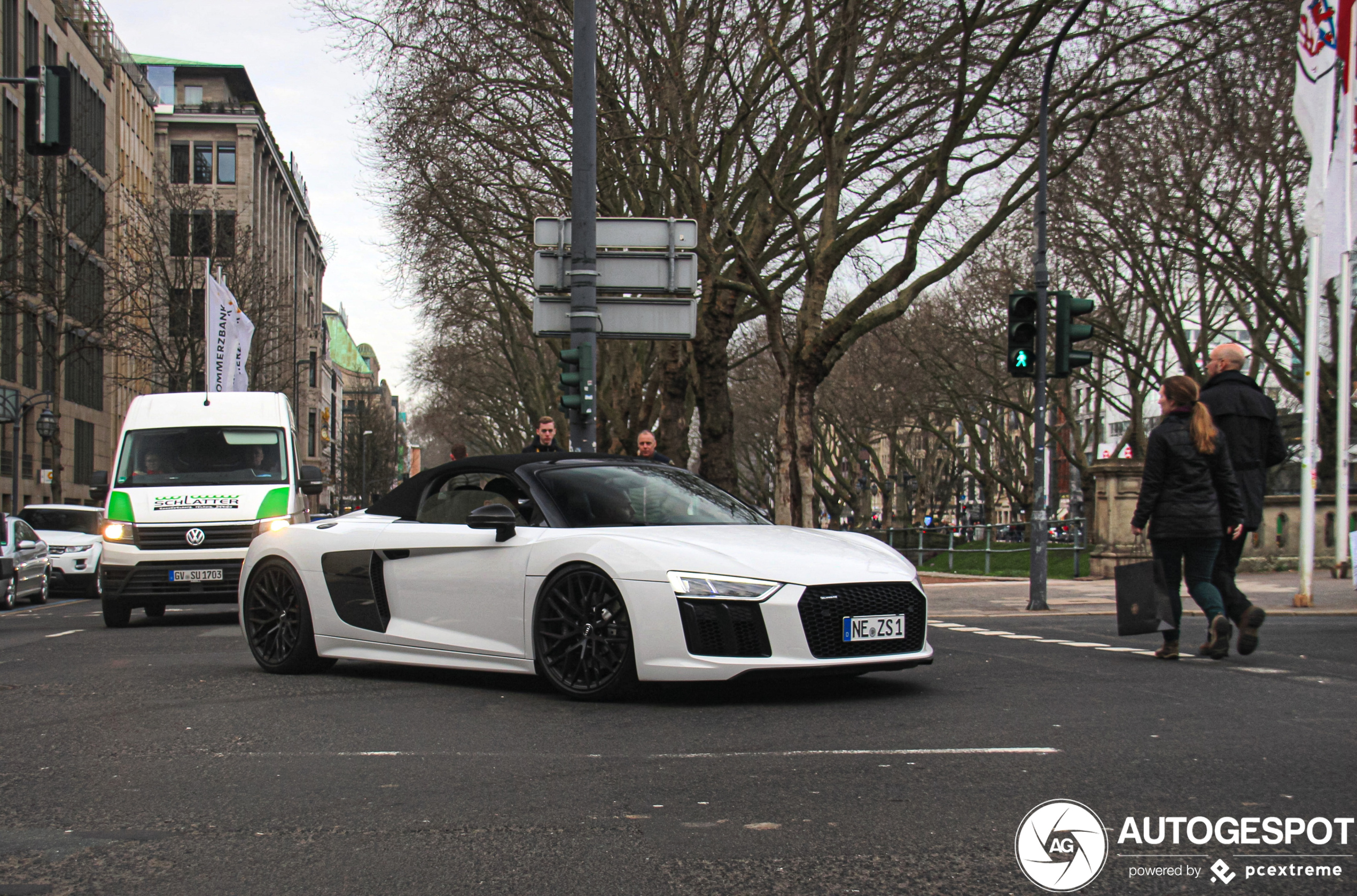 Audi R8 V10 Spyder 2016