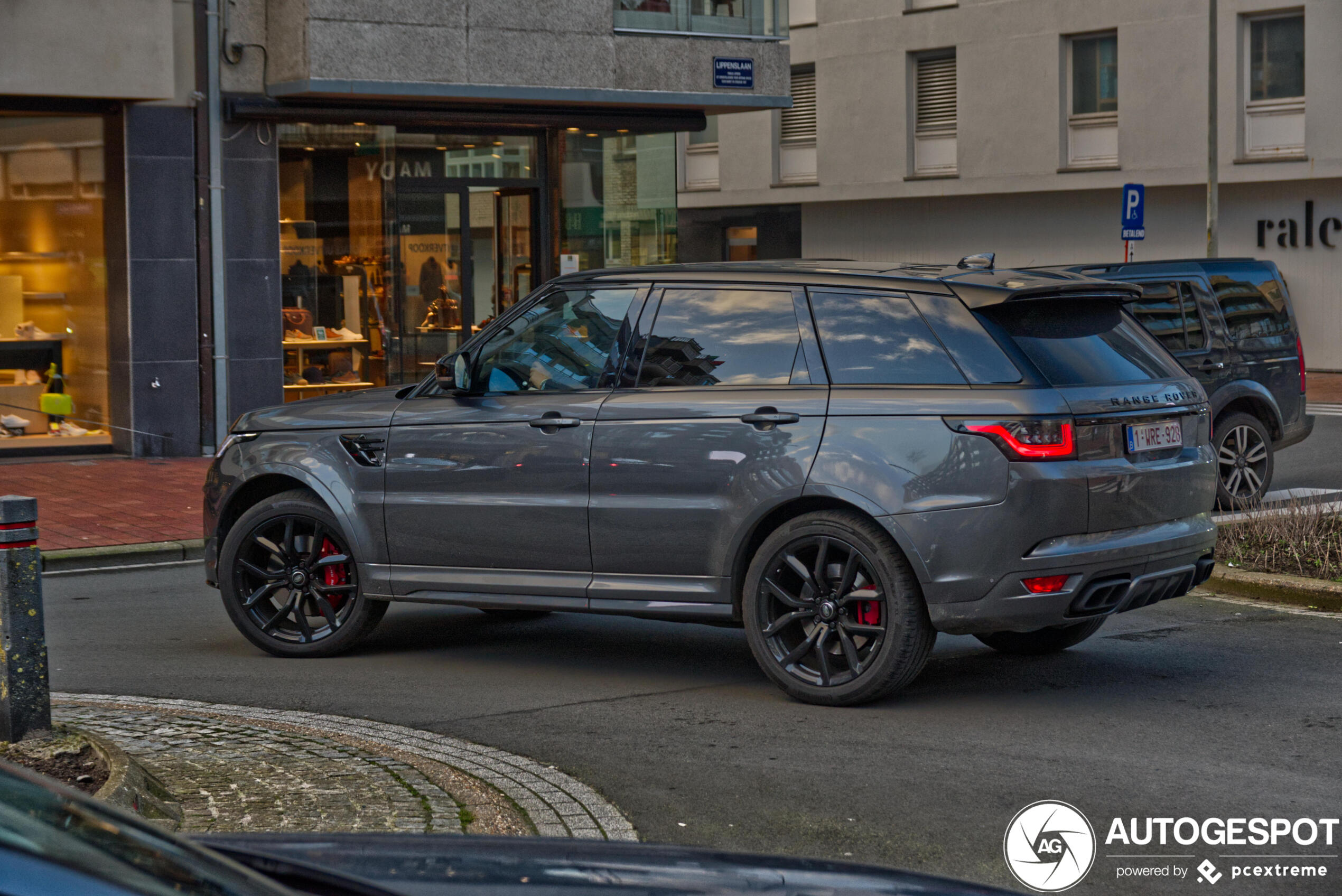 Land Rover Range Rover Sport SVR 2018