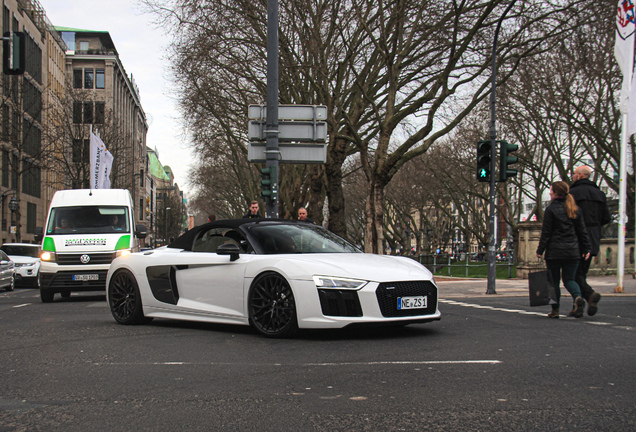 Audi R8 V10 Spyder 2016