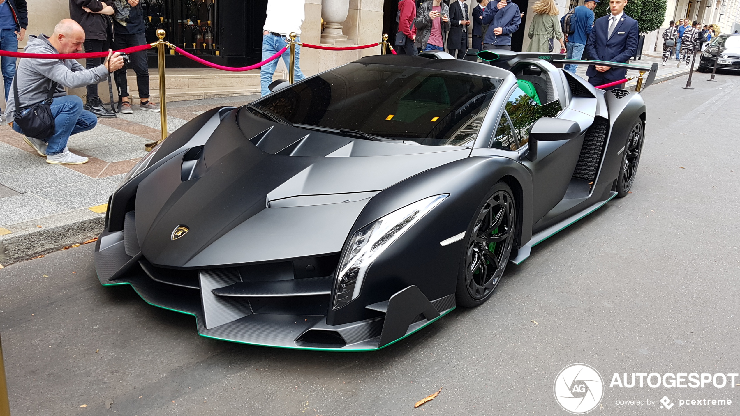 lamborghini veneno cromata