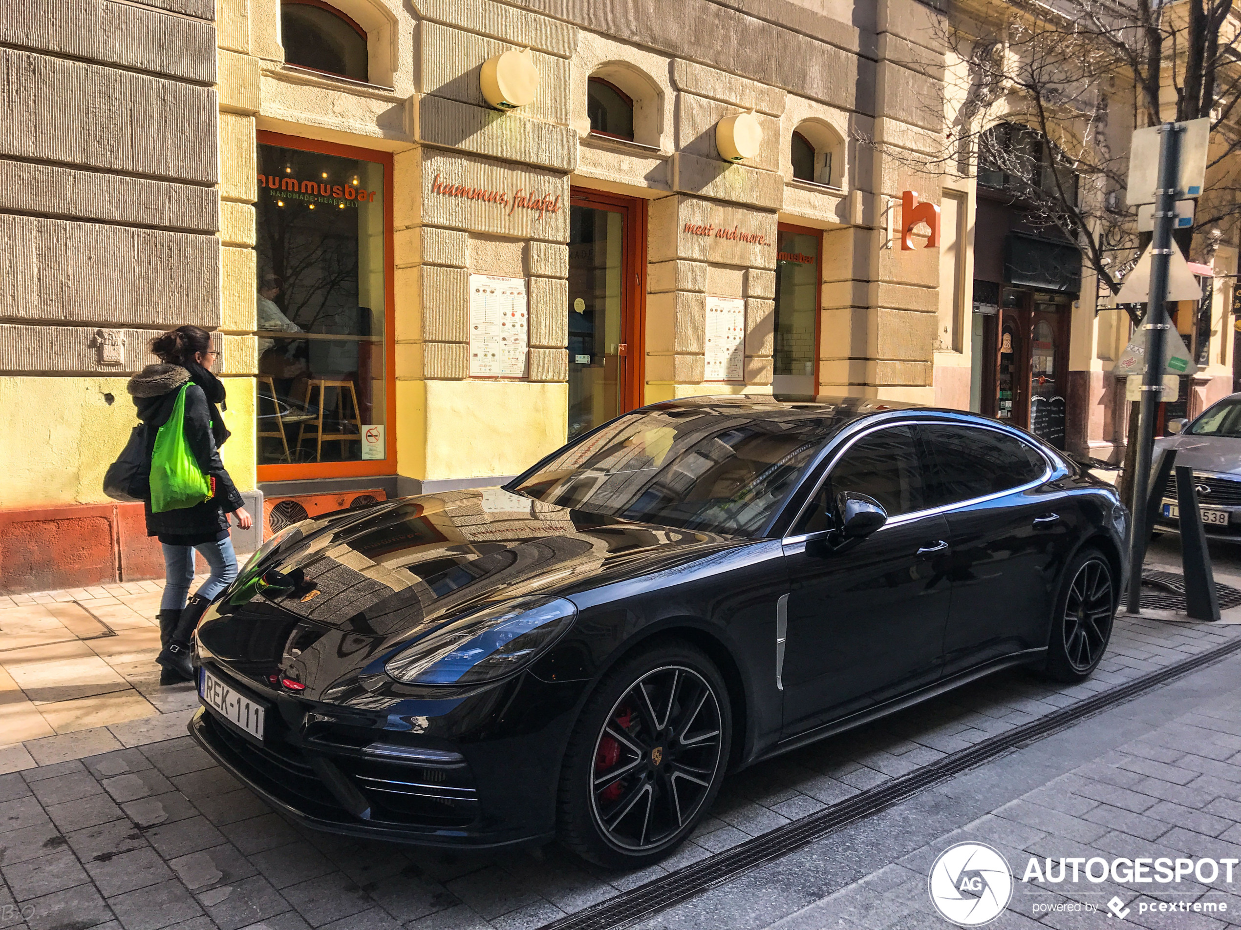 Porsche 971 Panamera Turbo