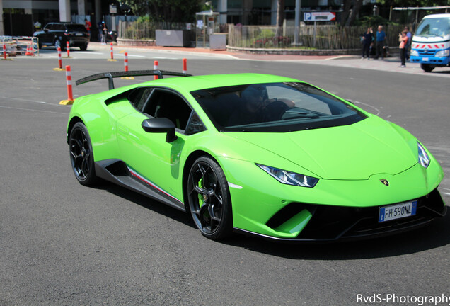 Lamborghini Huracán LP640-4 Performante