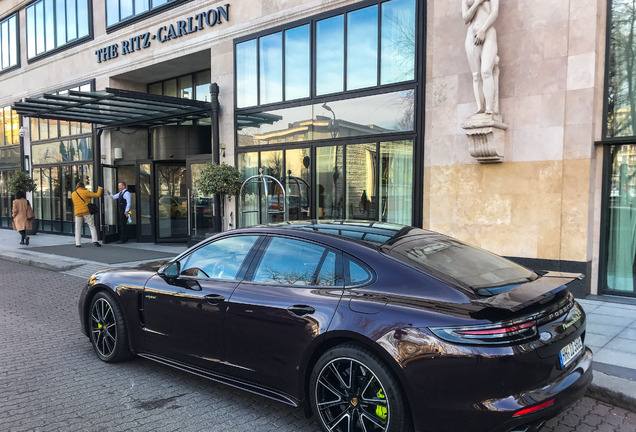 Porsche 971 Panamera Turbo S E-Hybrid