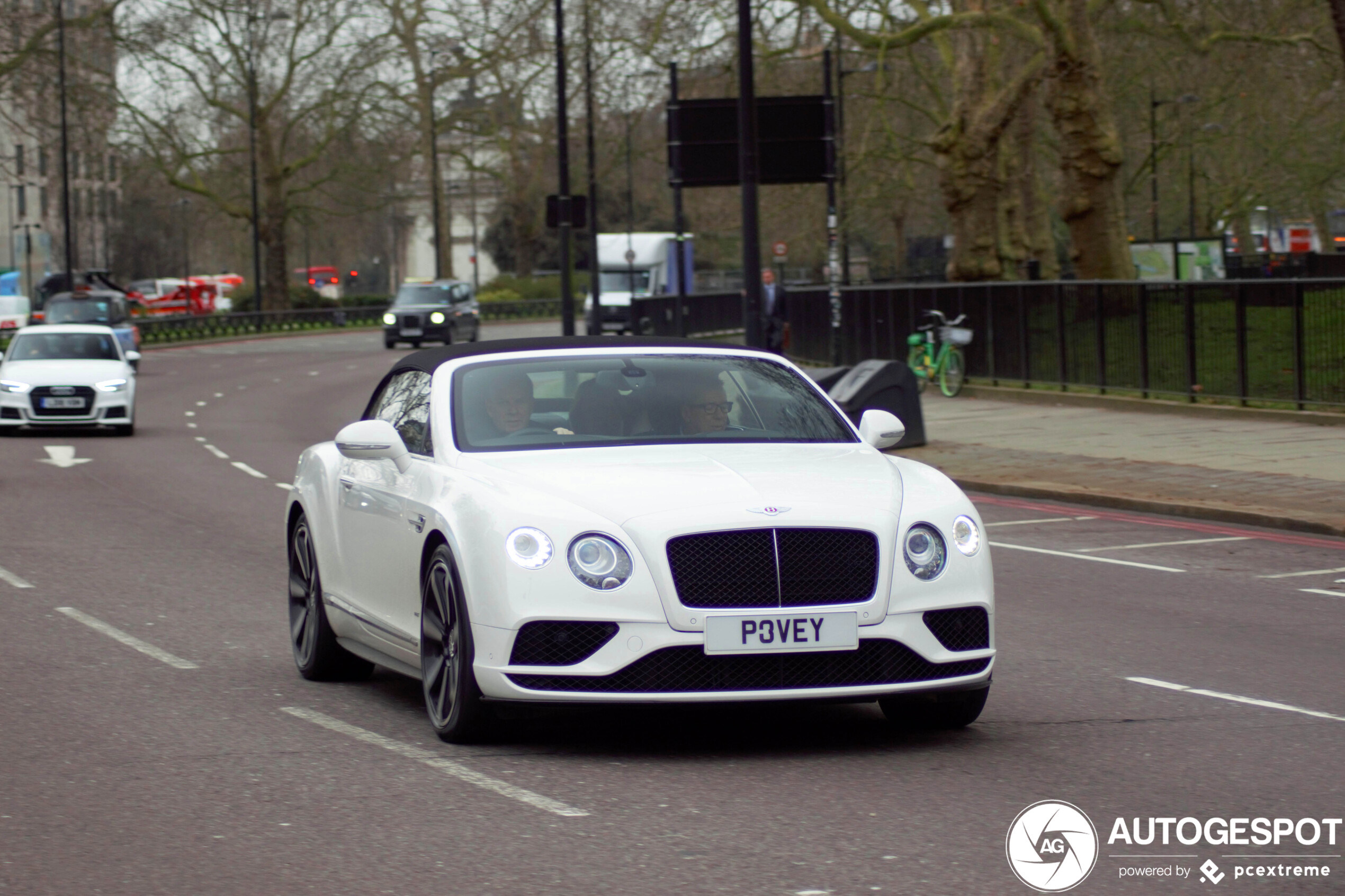 Bentley Continental GTC V8 S 2016