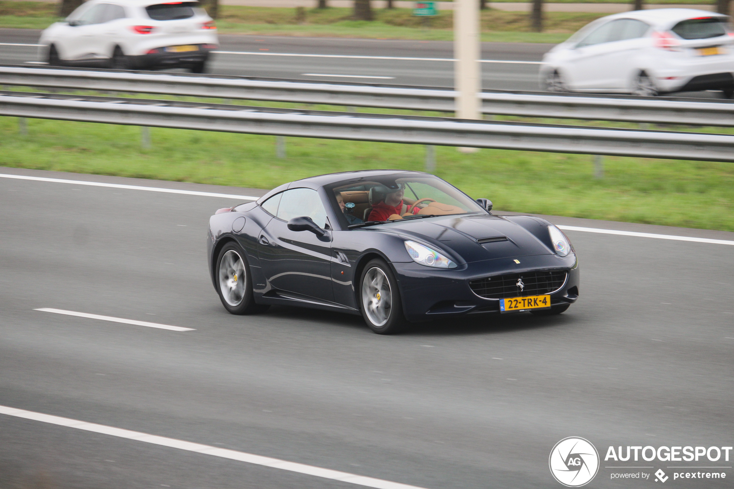 Ferrari California