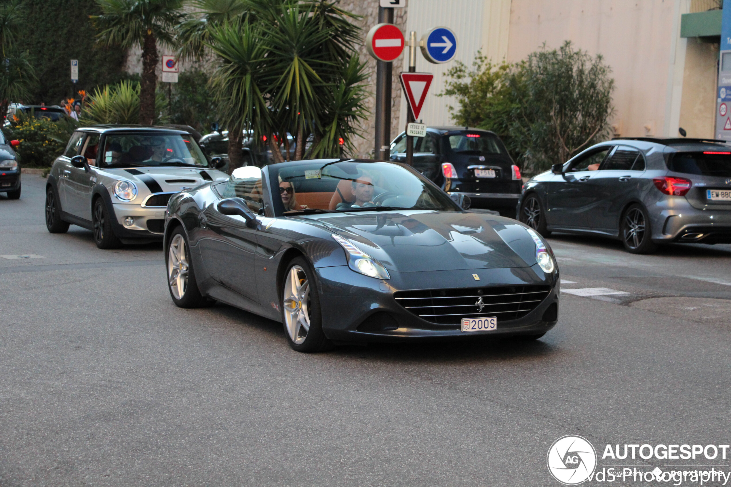 Ferrari California T