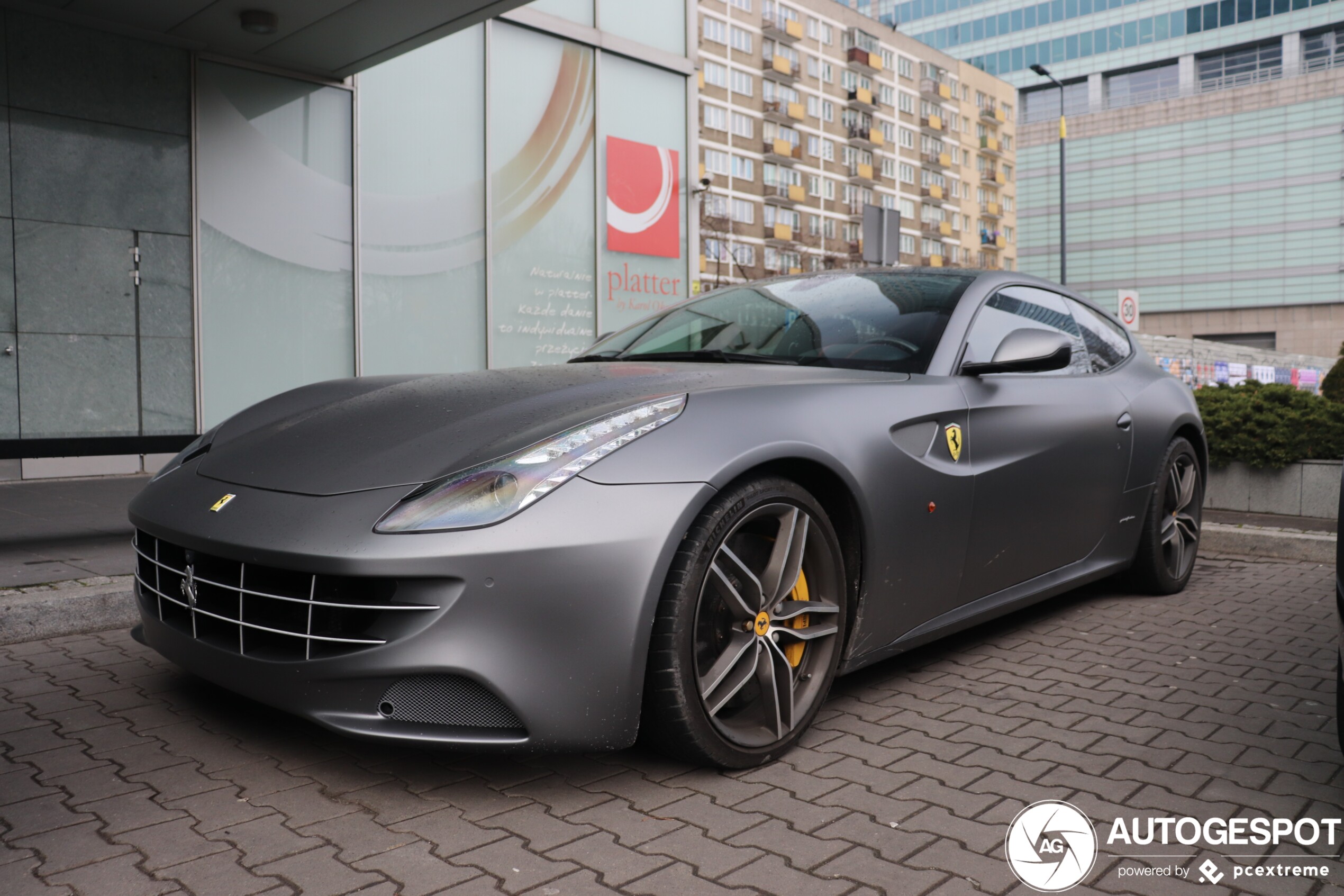 Ferrari FF