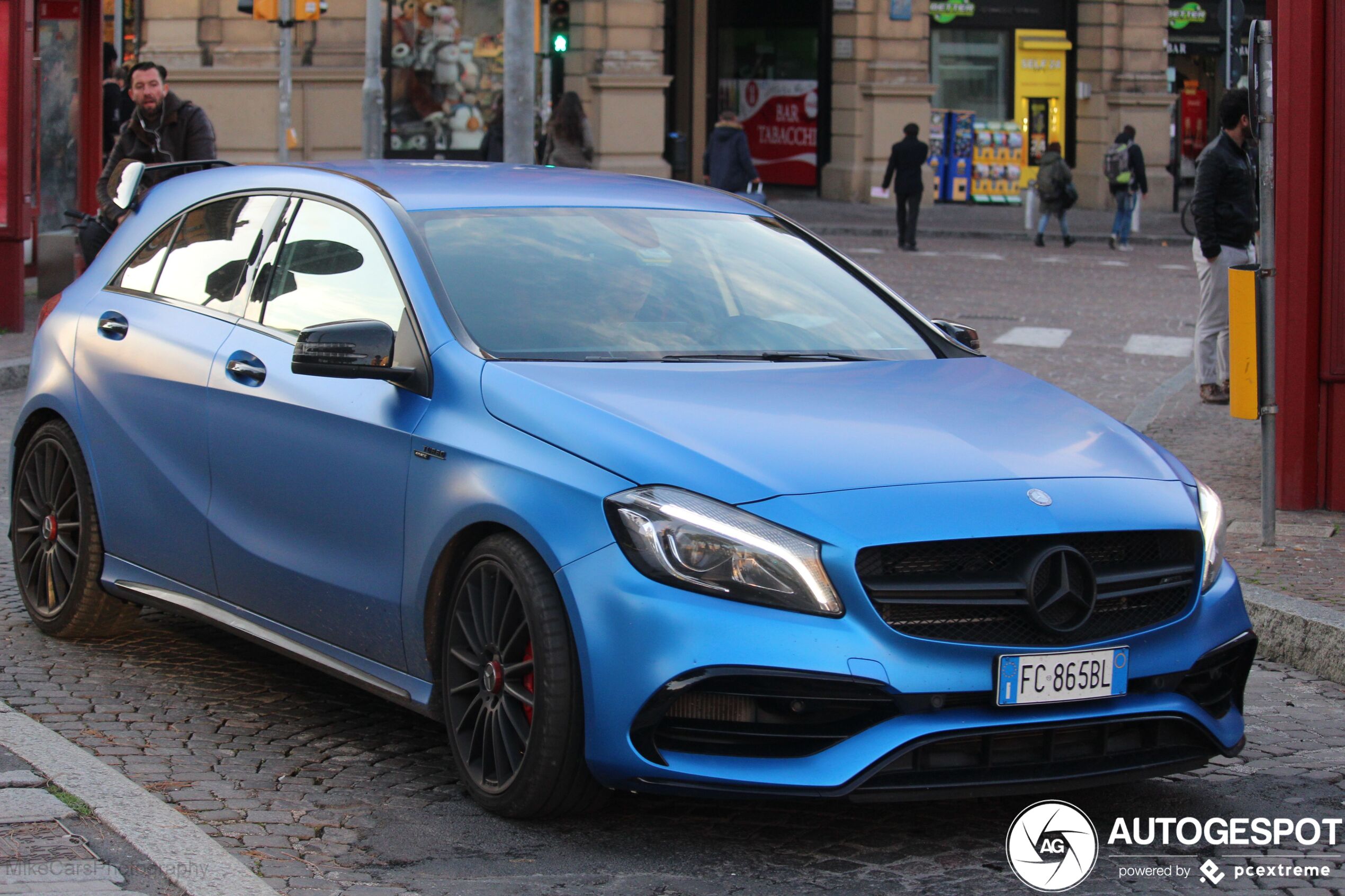 Mercedes-AMG A 45 W176 2015