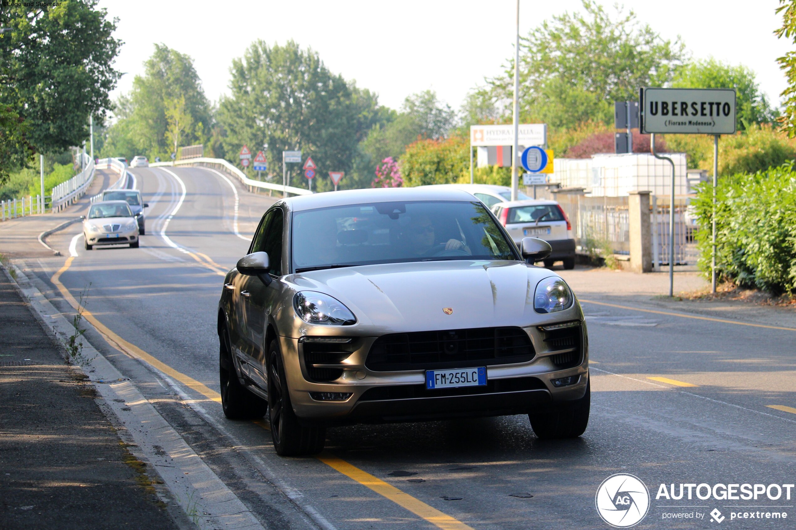 Porsche 95B Macan GTS