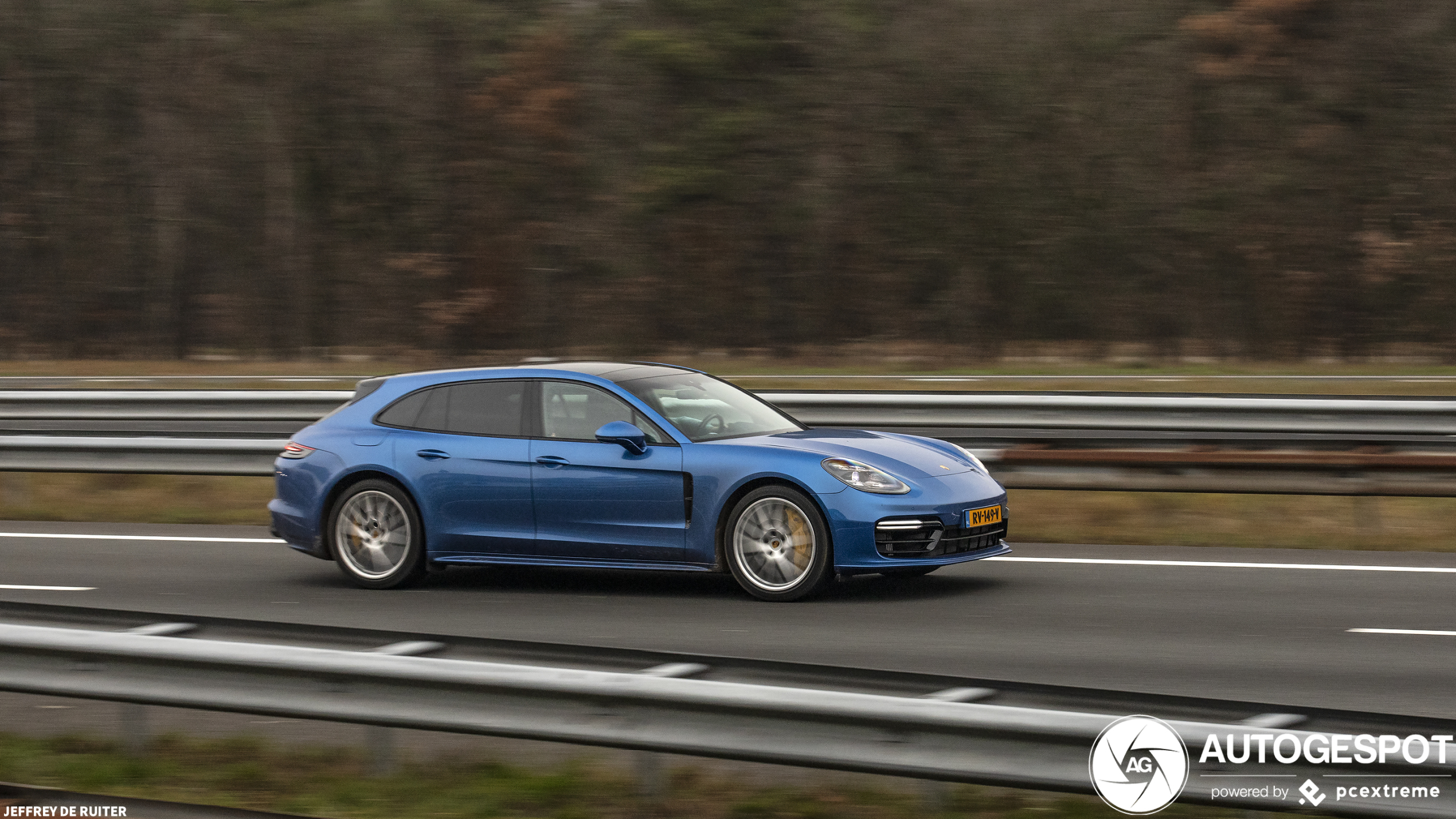 Porsche 971 Panamera Turbo S E-Hybrid Sport Turismo