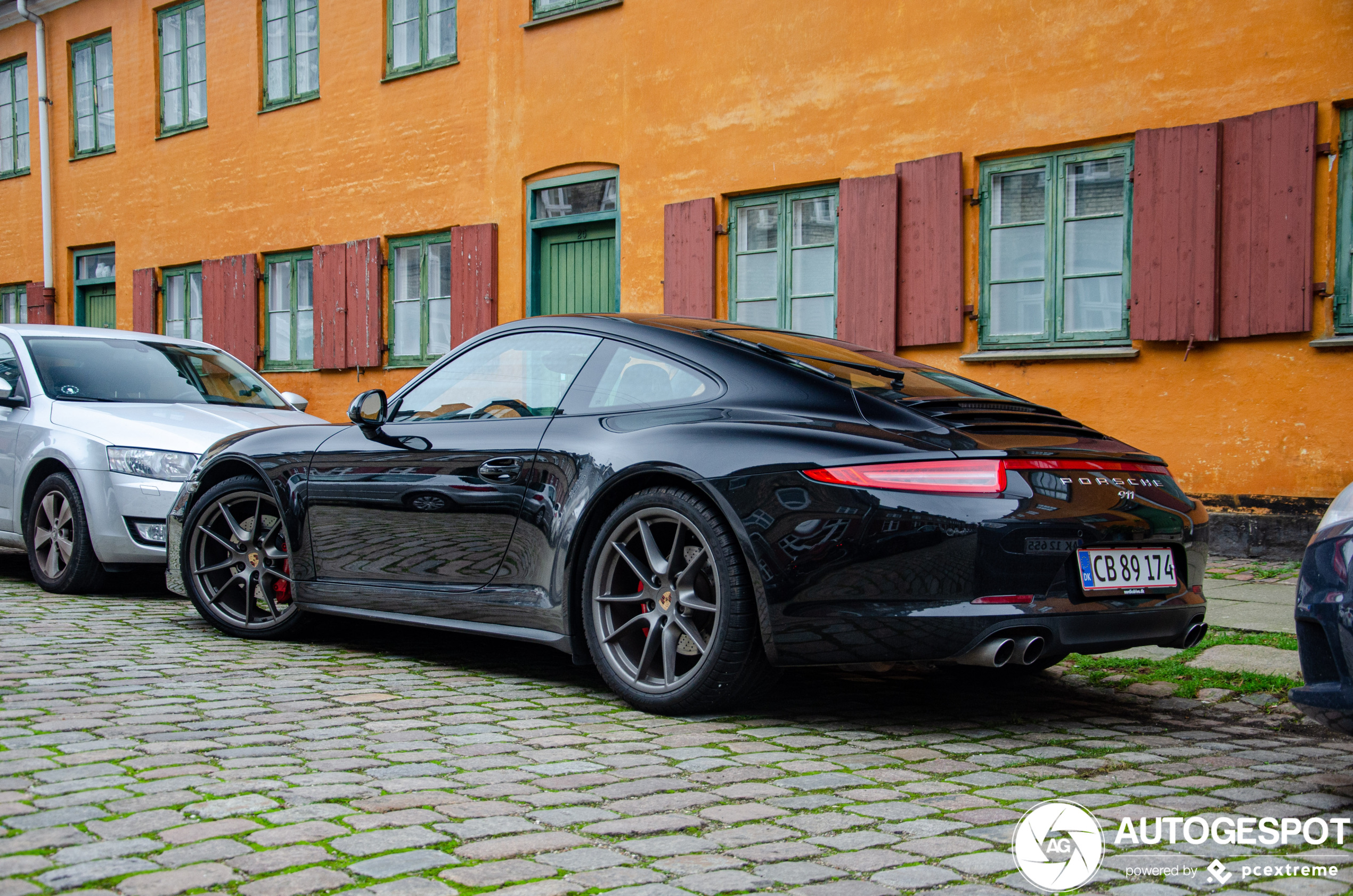 Porsche 991 Carrera 4S MkI