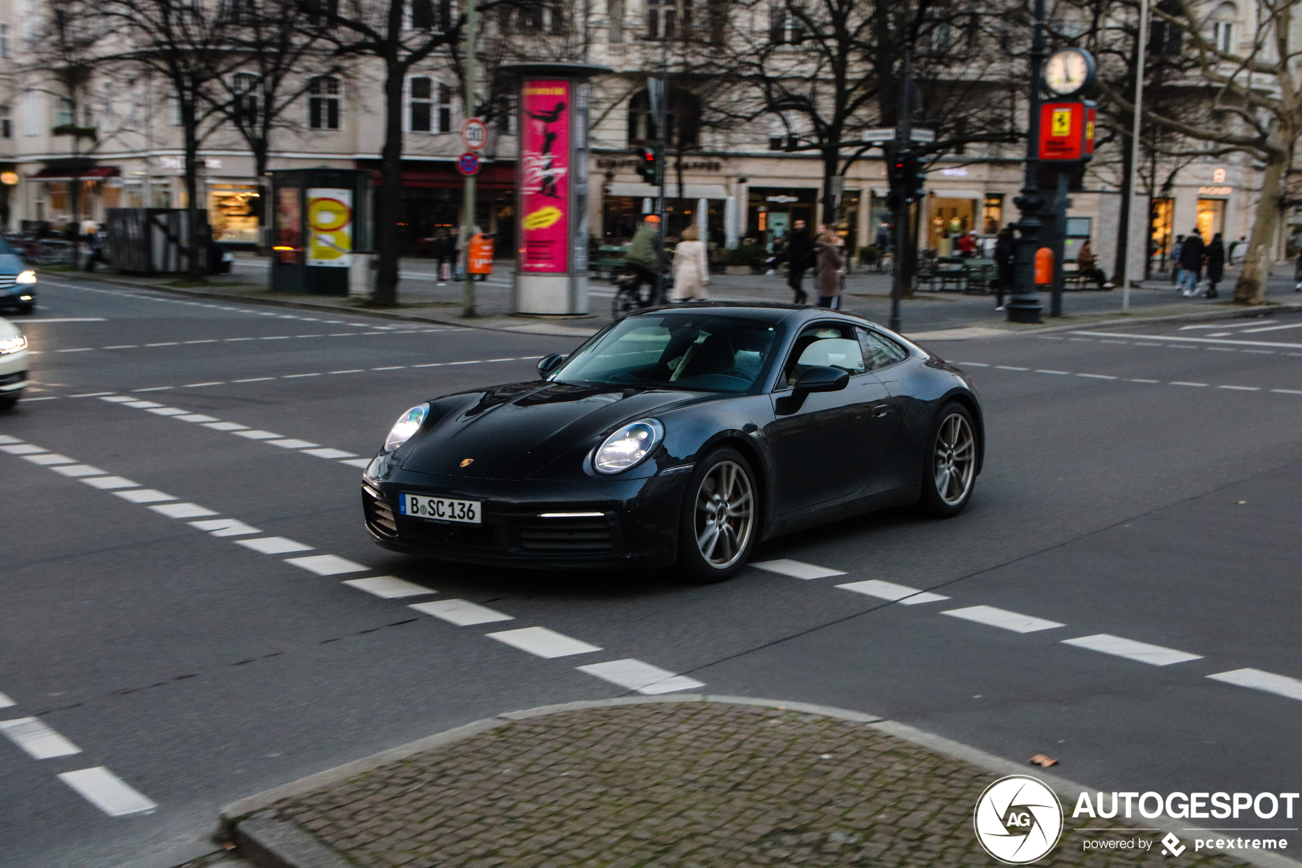 Porsche 992 Carrera S