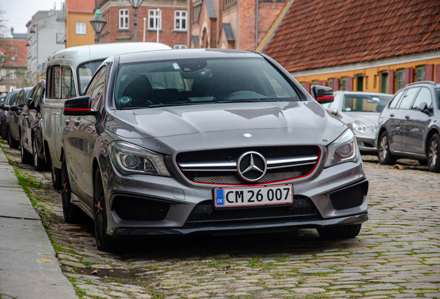 Mercedes-Benz CLA 45 AMG Edition 1 C117