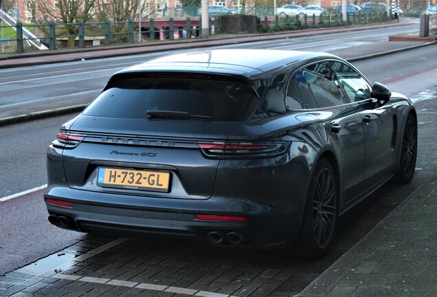 Porsche 971 Panamera GTS Sport Turismo