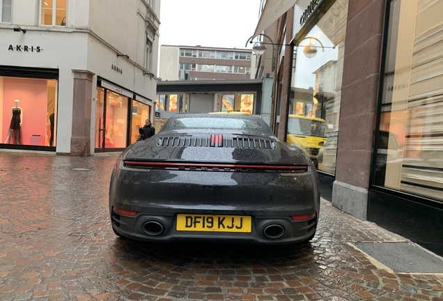 Porsche 992 Carrera 4S Cabriolet