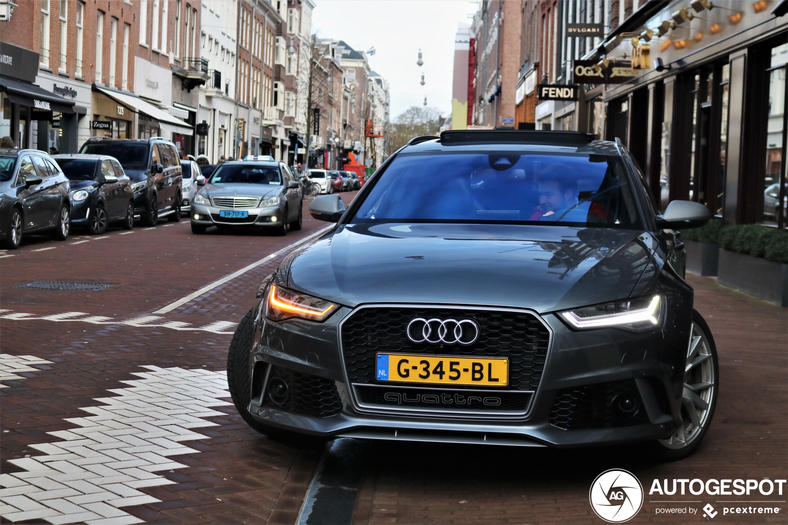 Audi RS6 Avant C7 2015