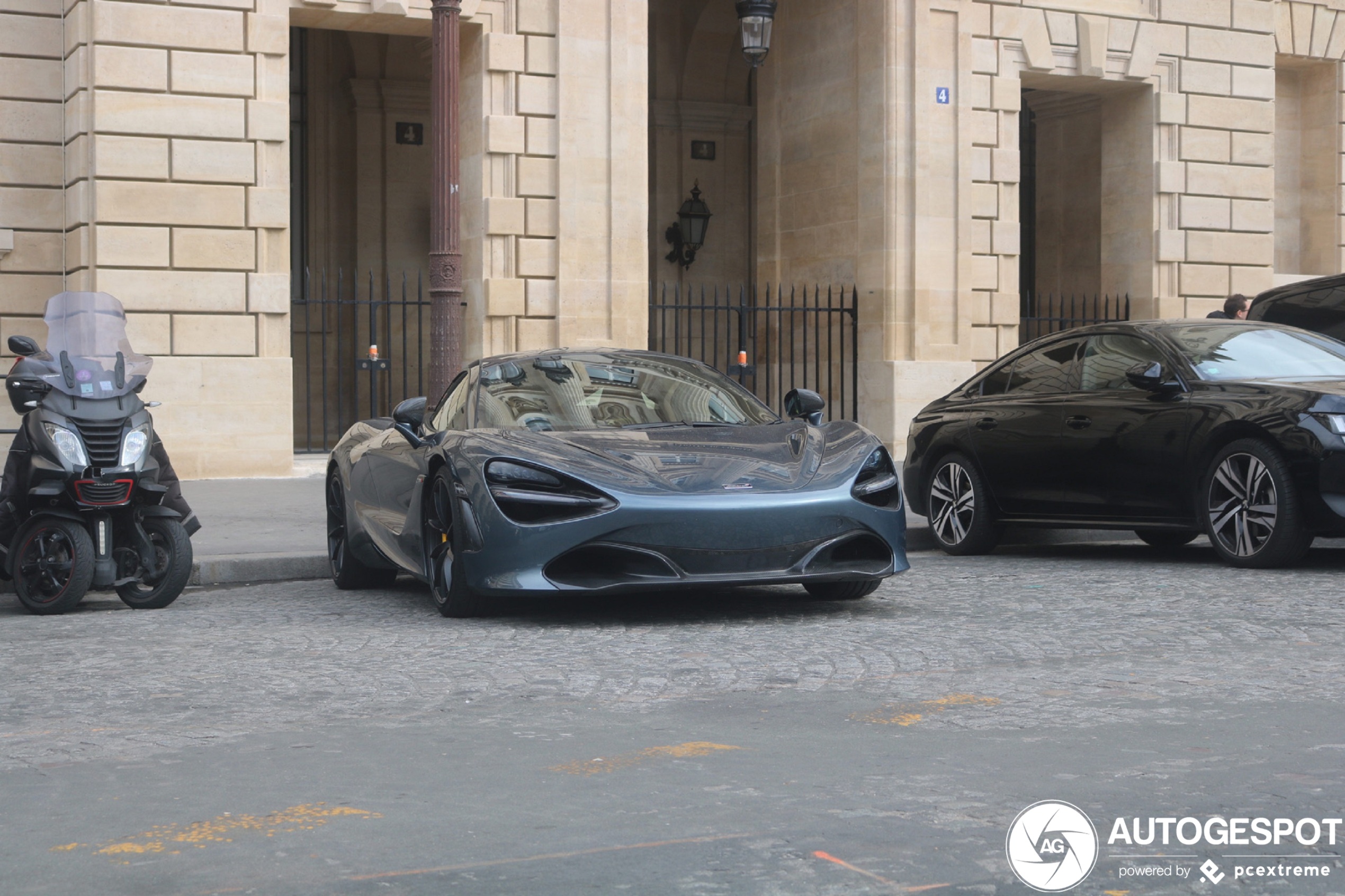 McLaren 720S