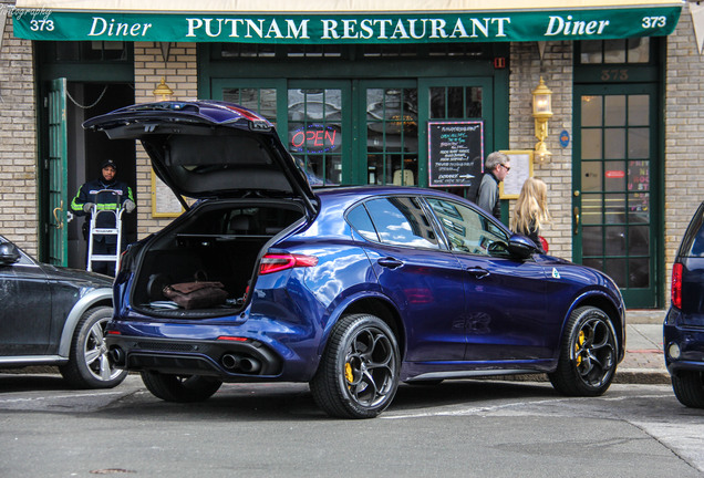 Alfa Romeo Stelvio Quadrifoglio