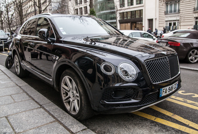 Bentley Bentayga V8