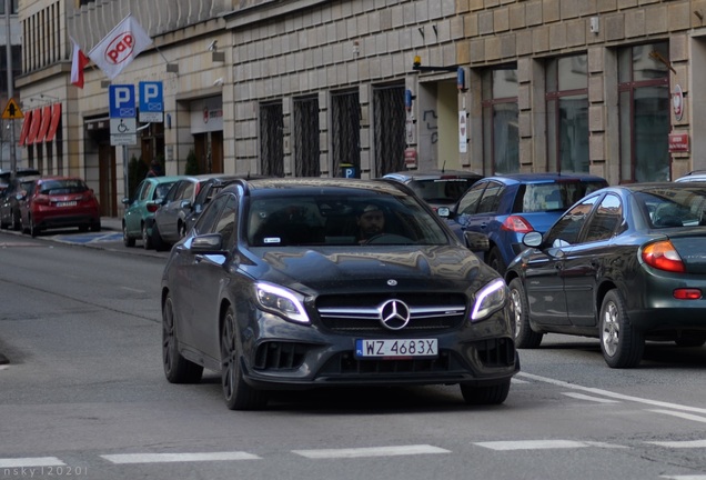 Mercedes-AMG GLA 45 X156 2017