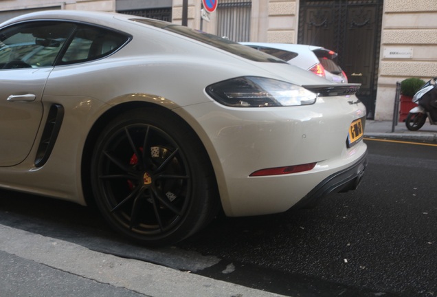 Porsche 718 Cayman GTS