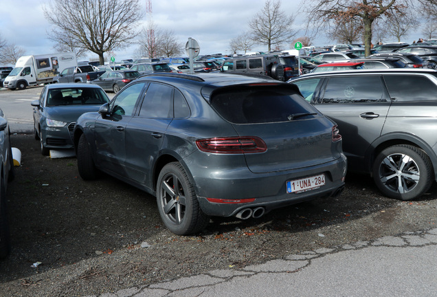 Porsche 95B Macan GTS