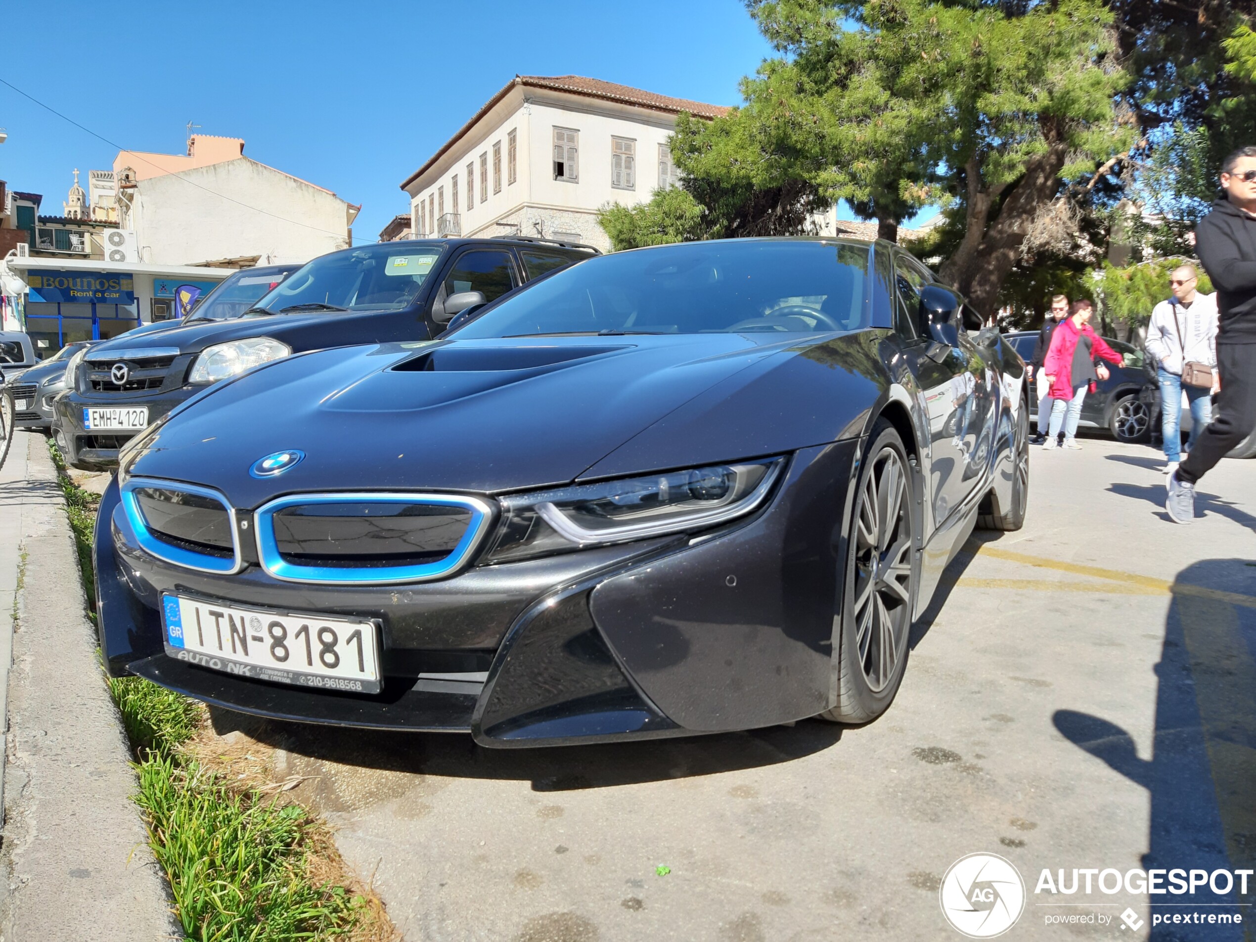 BMW i8