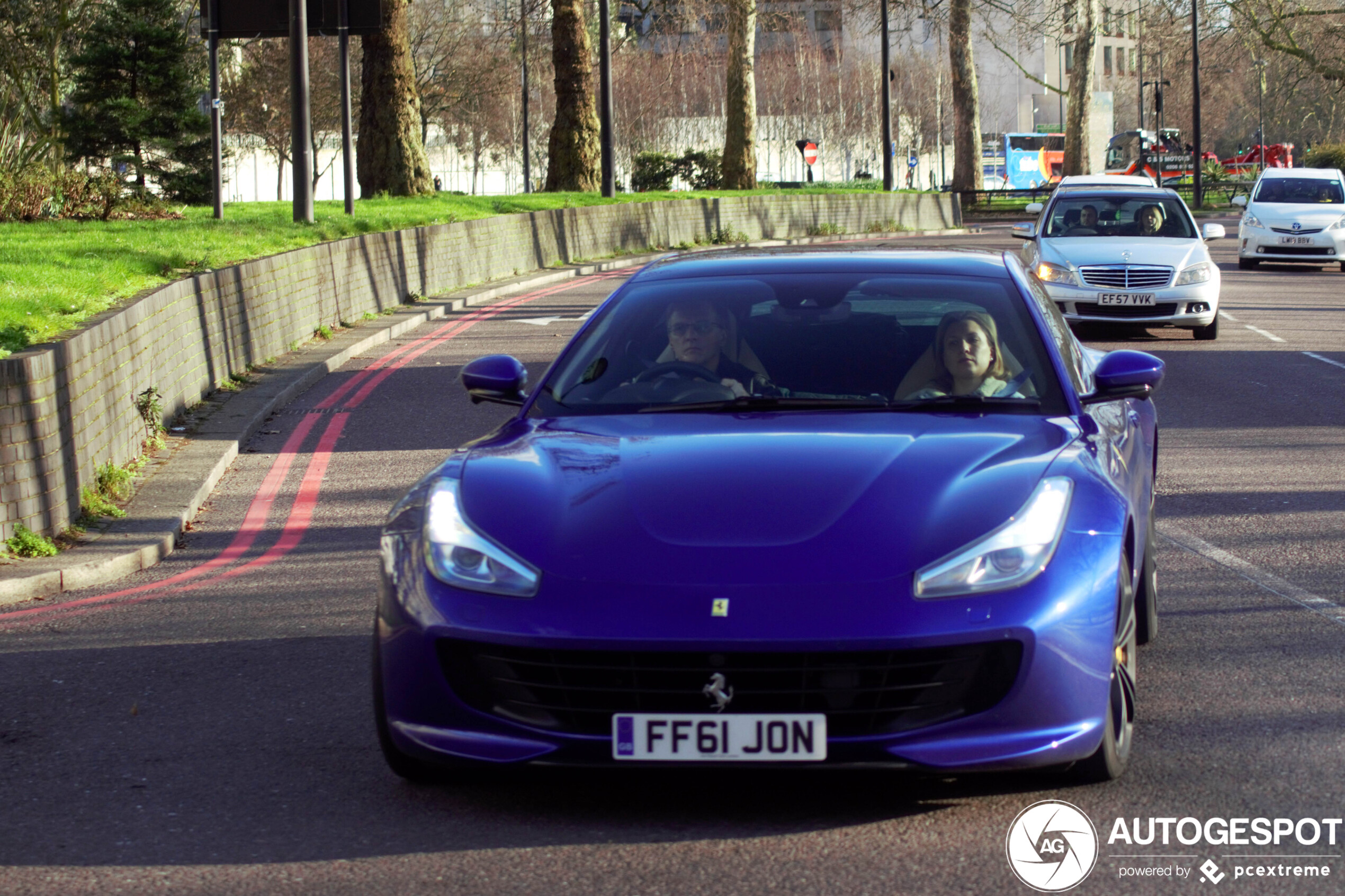 Ferrari GTC4Lusso T