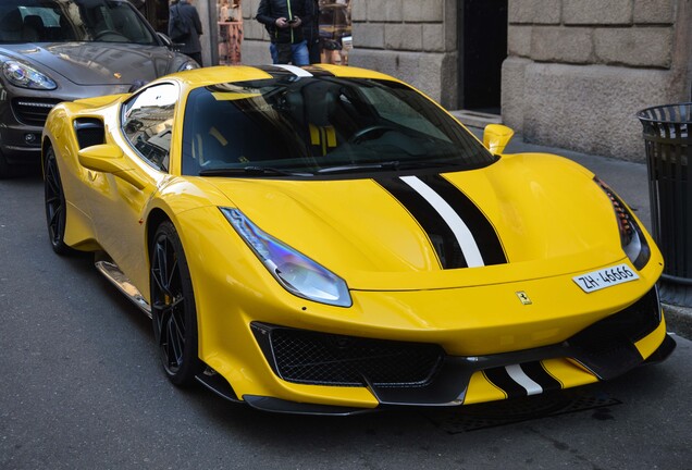 Ferrari 488 Pista