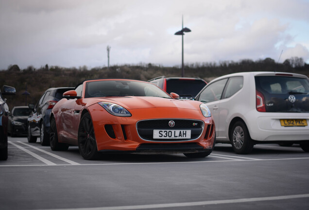 Jaguar F-TYPE S Convertible