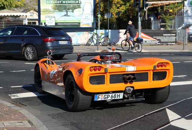 McLaren M1C