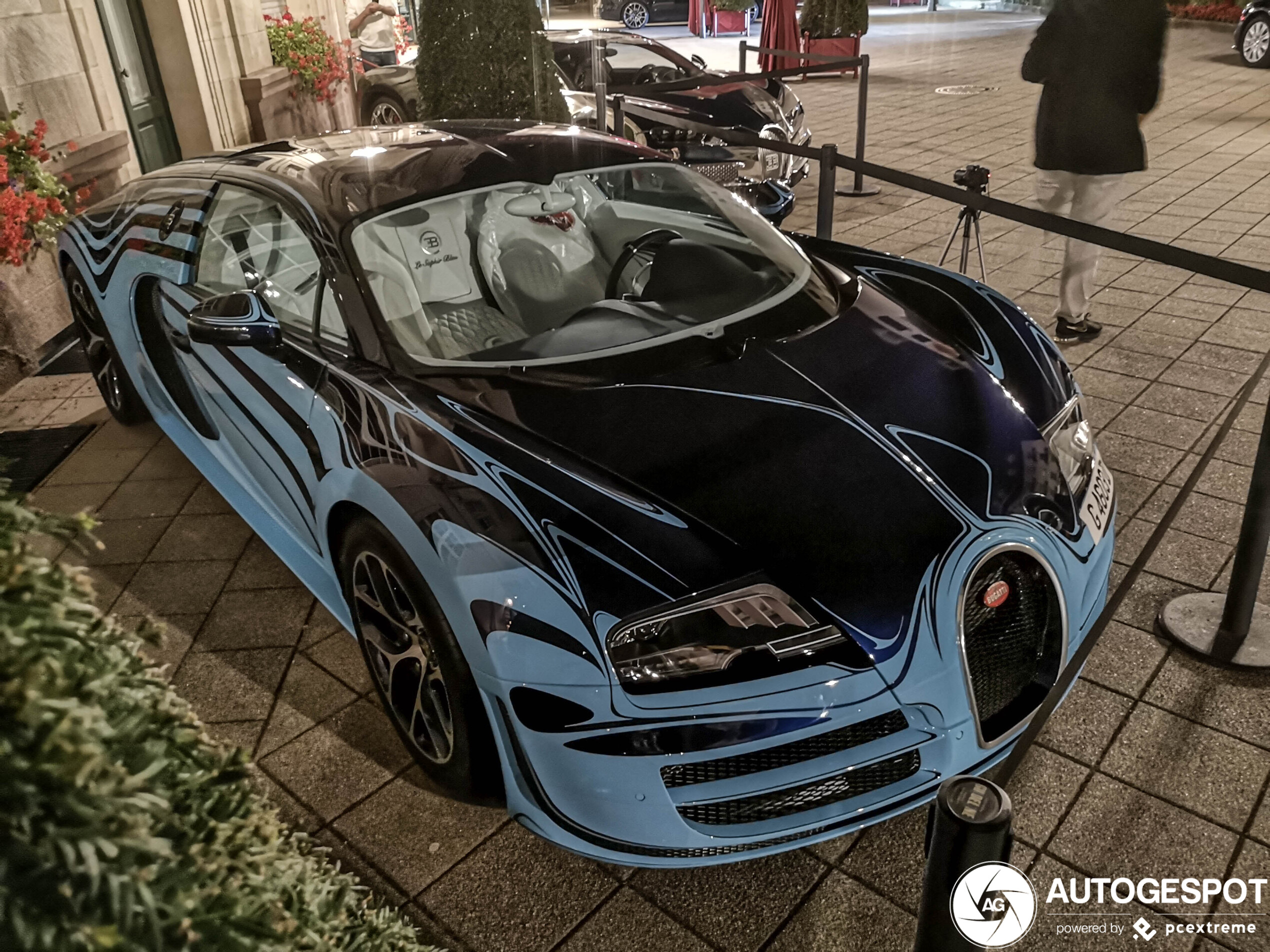 Bugatti Veyron 16.4 Super Sport Le Saphir Bleu