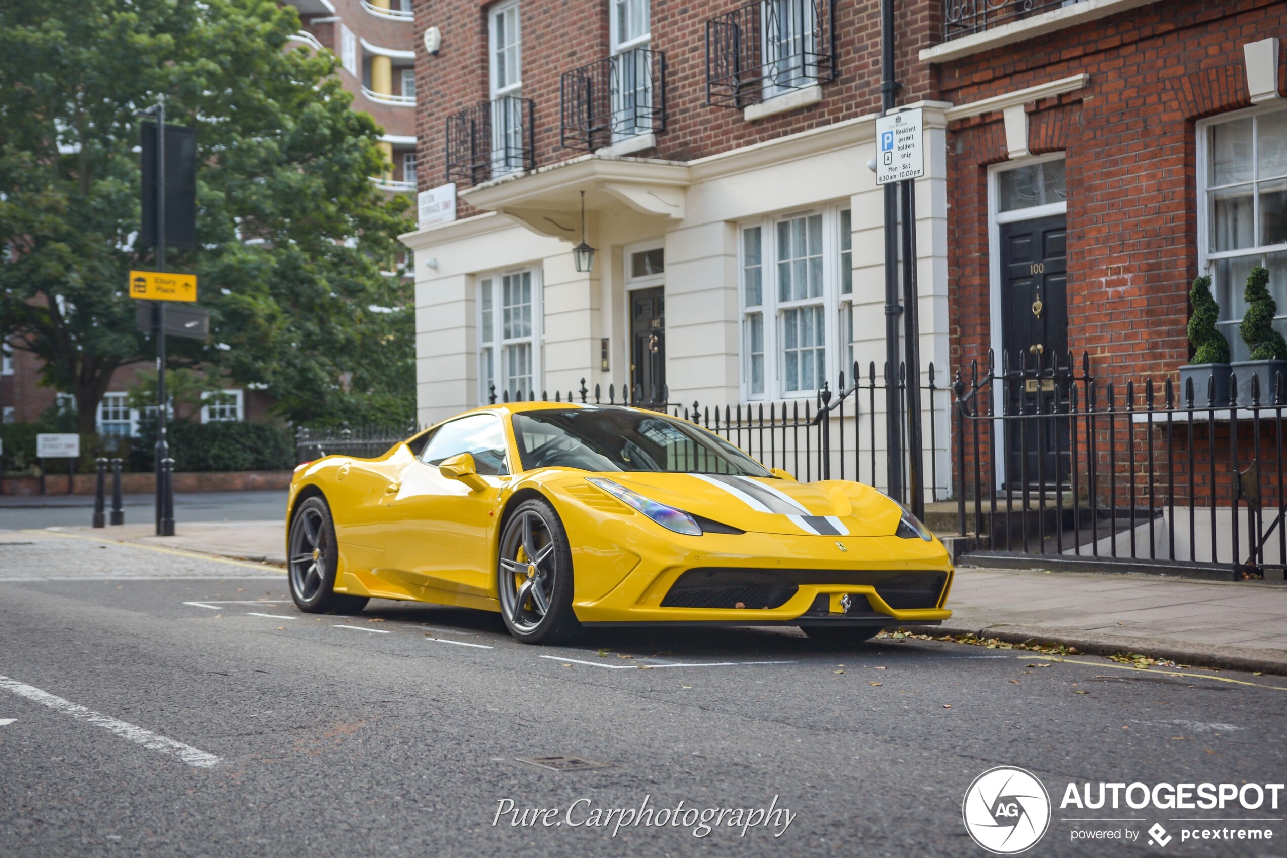 Spot of the day United Kingdom: Ferrari 458 Speciale.