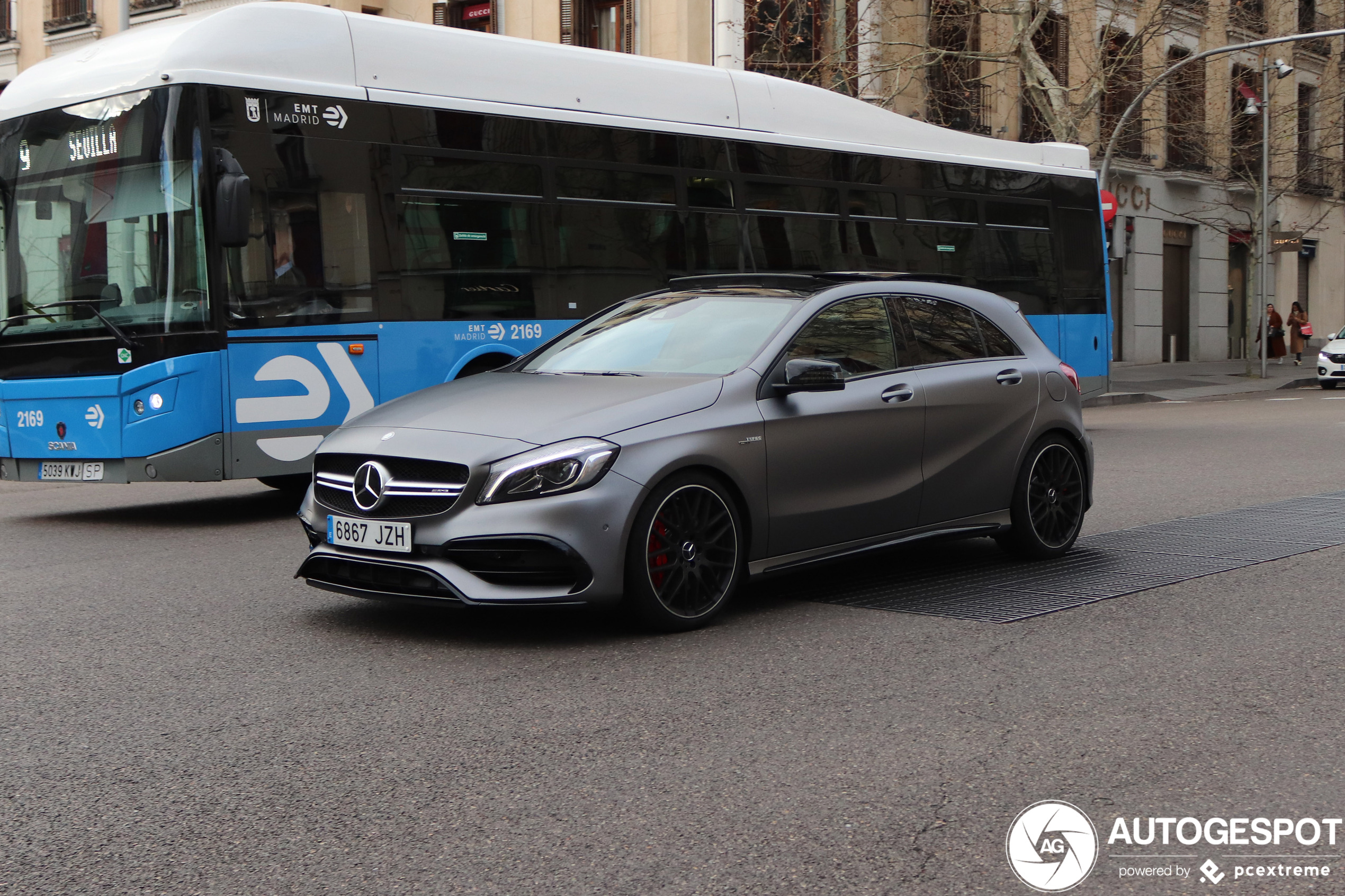 Mercedes-AMG A 45 W176 2015