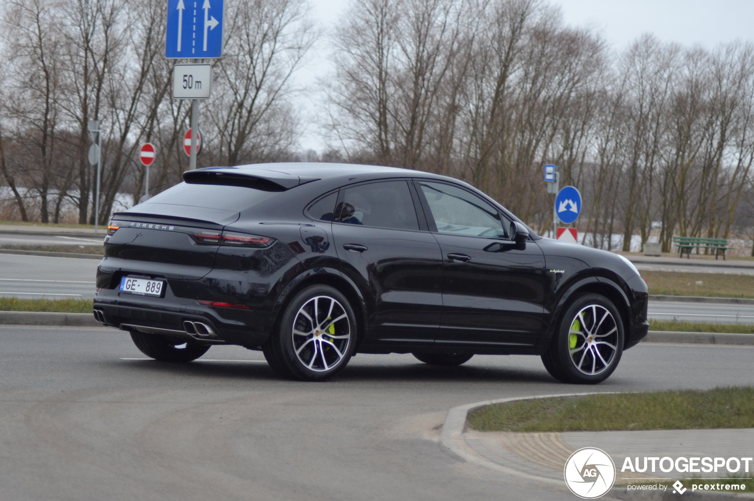 Porsche Cayenne Coupé Turbo S E-Hybrid