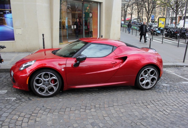 Alfa Romeo 4C Coupé