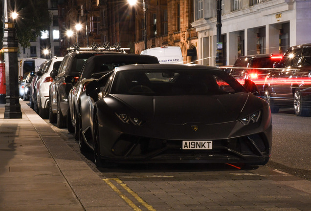 Lamborghini Huracán LP640-4 Performante