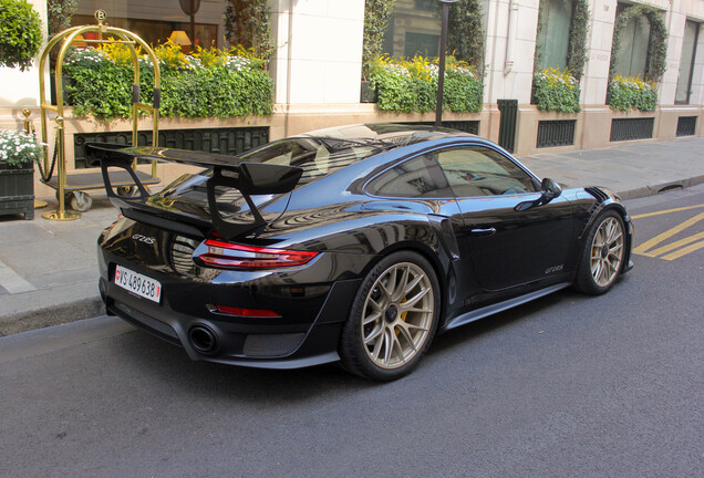 Porsche 991 GT2 RS Weissach Package