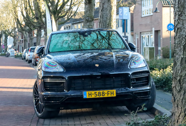 Porsche Cayenne Coupé Turbo S E-Hybrid