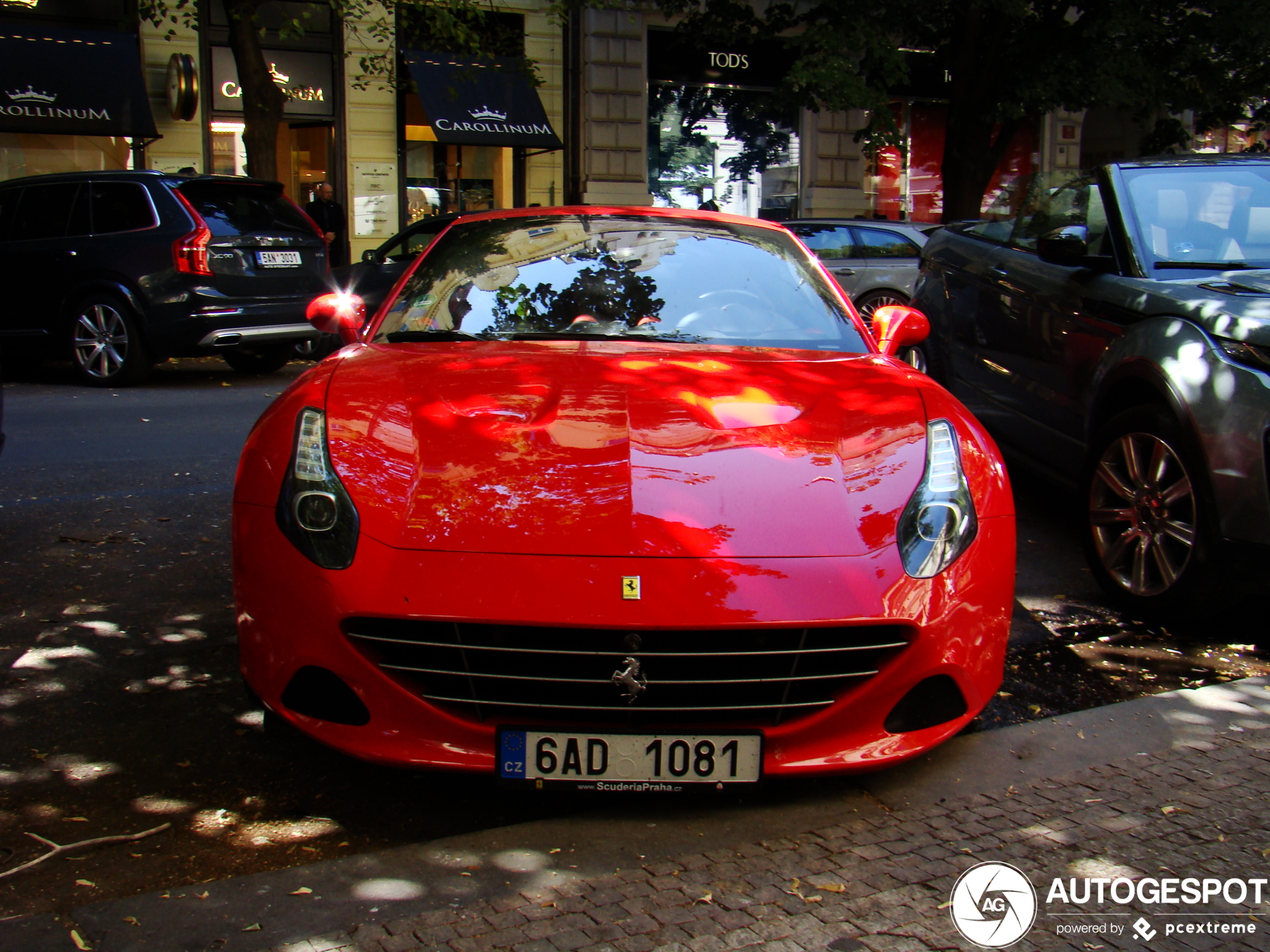 Ferrari California T